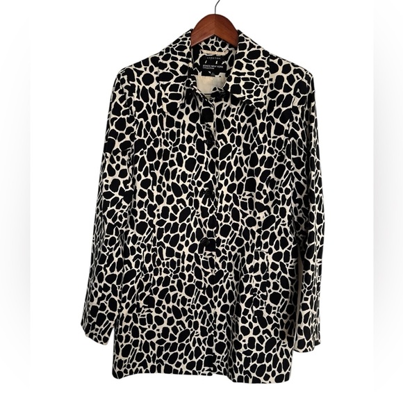 Jones New York Black and White Animal Print Girafe print Jacket size large - Picture 1 of 5